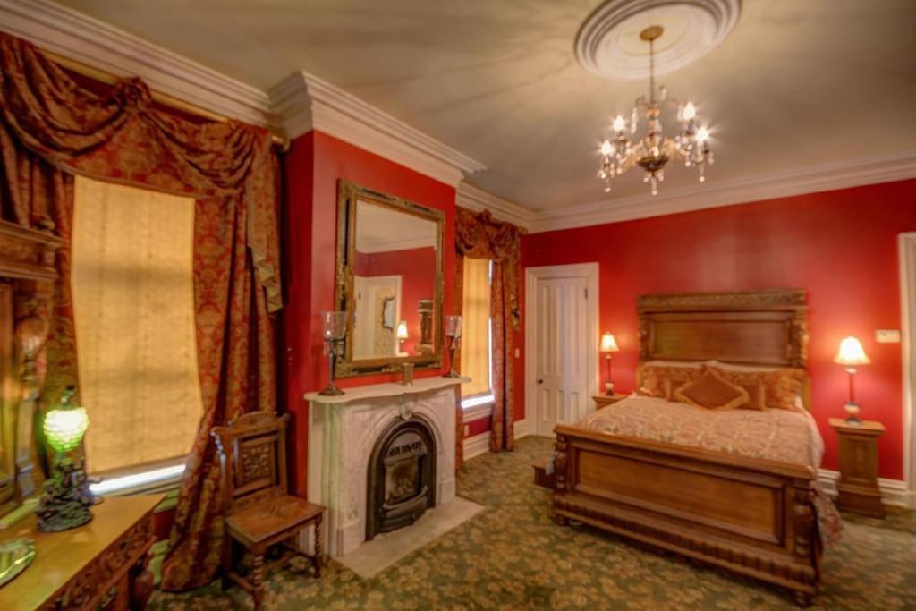 Merry Mansion East Dubuque Dış mekan fotoğraf